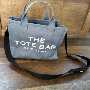 Marc Jacobs The Tote Bag